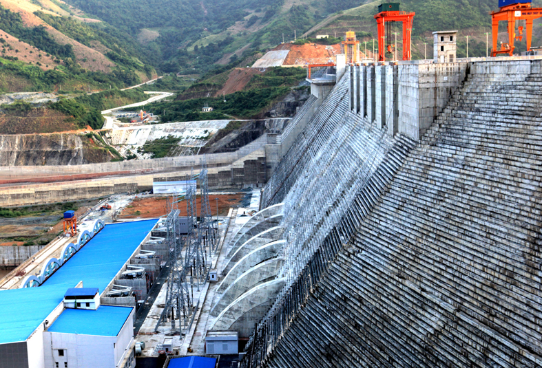 10 thành tựu tiêu biểu của EVN trong năm 2013